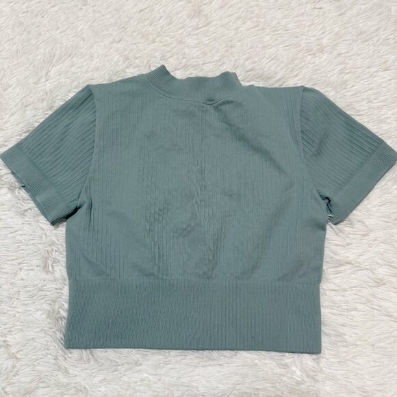 Women Ribbed Front Zipper Short Sleeve Crop Top in Green Teal Size Large - Picture 6 of 6